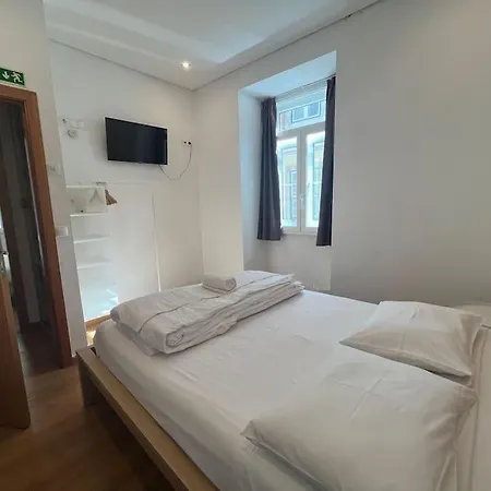 3 Bedroom - Bairro Alto Apartmán *