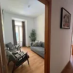 3 Bedroom - Bairro Alto Apartament *